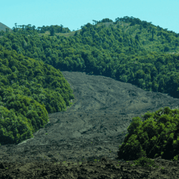 Camino de lava: volcán Llaima
