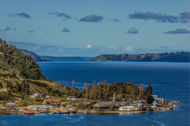 27. Boris Díaz – San Juan de Chiloé, un lugar lleno de magia
