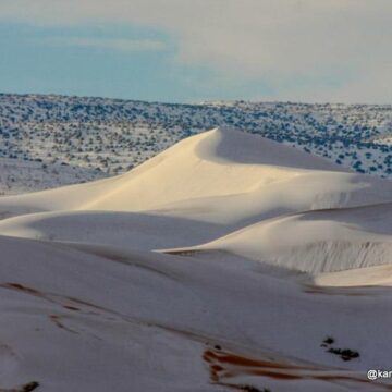 Las impactantes imágenes del desierto del Sahara cubierto de nieve