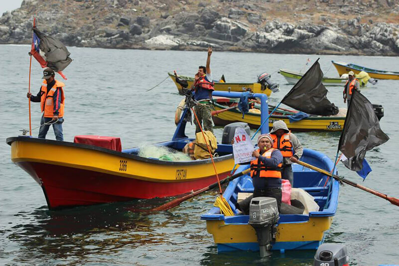 Pescadores de caleta chungungo ©Movimiento Chao Pescao