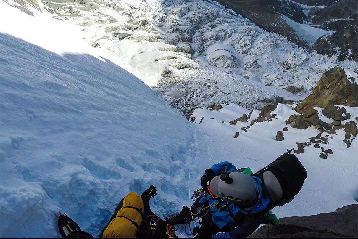 Juan Pablo Mohr ad portas de conquistar la séptima cima más alta del mundo