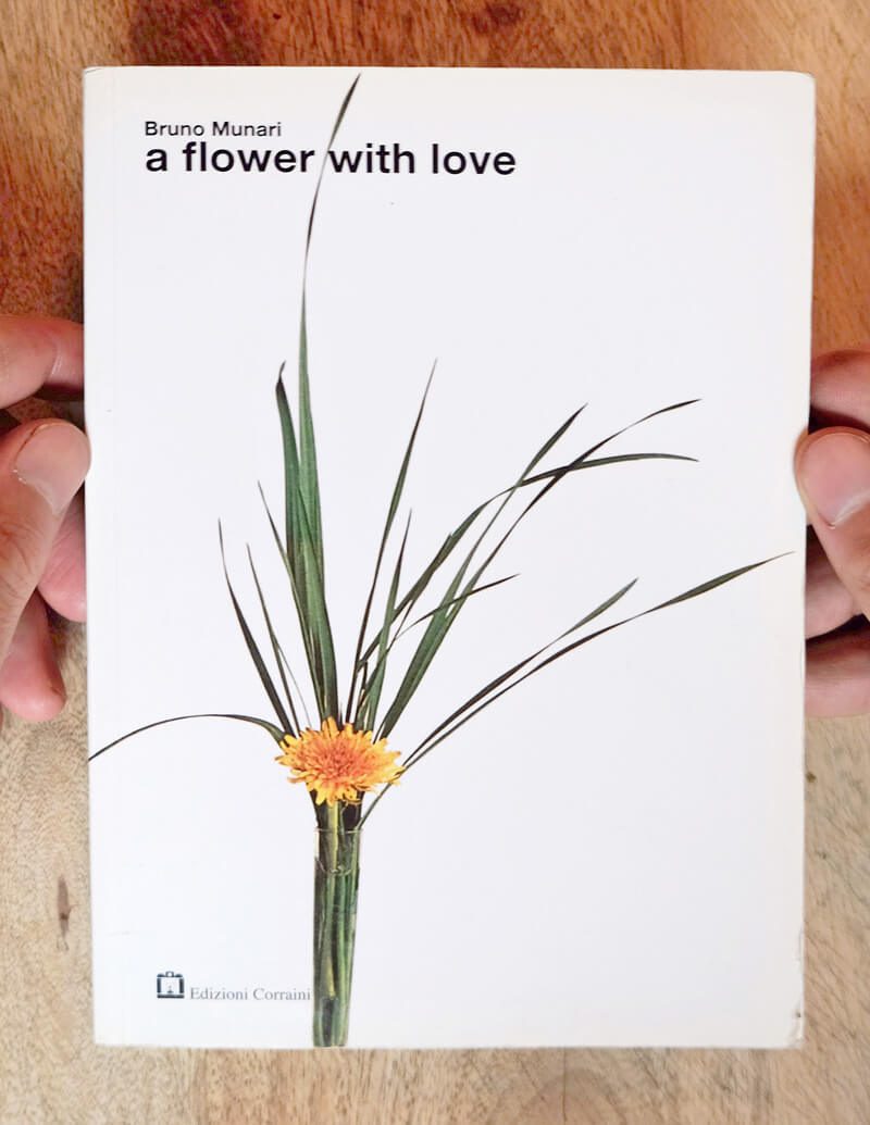 Bruno Munari, a flower with love (Una flor con amor)