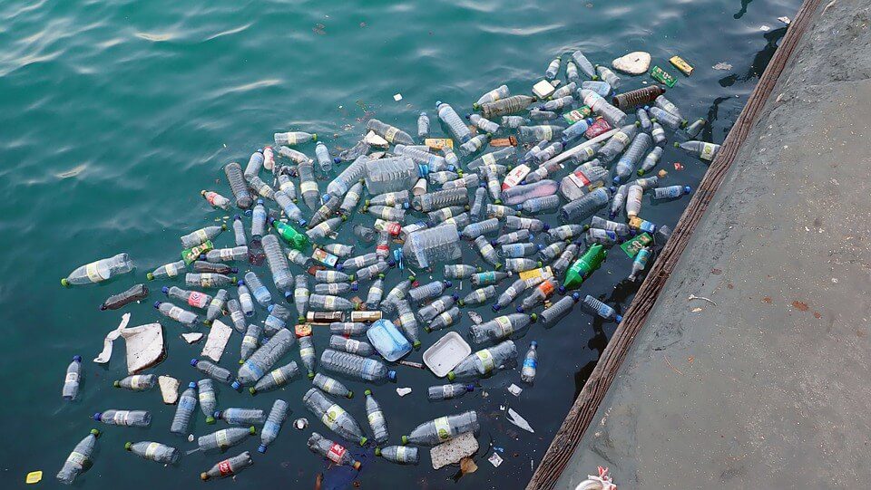 8 iniciativas a nivel global contra la contaminación por plásticos