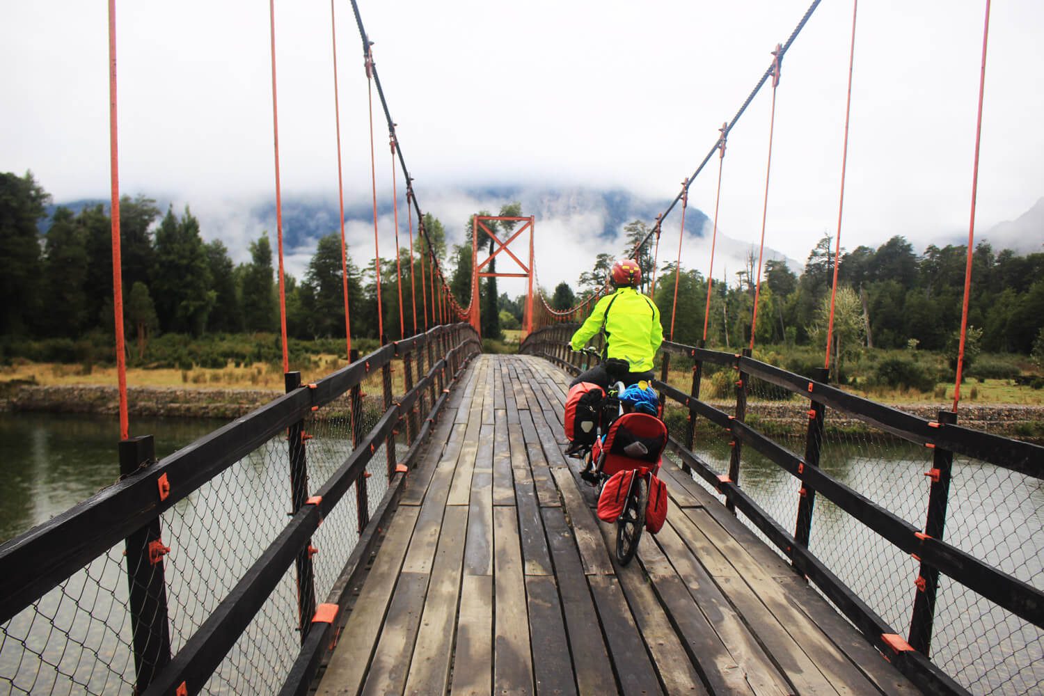 Un ciclista en Coyhaique: expuestos al sur