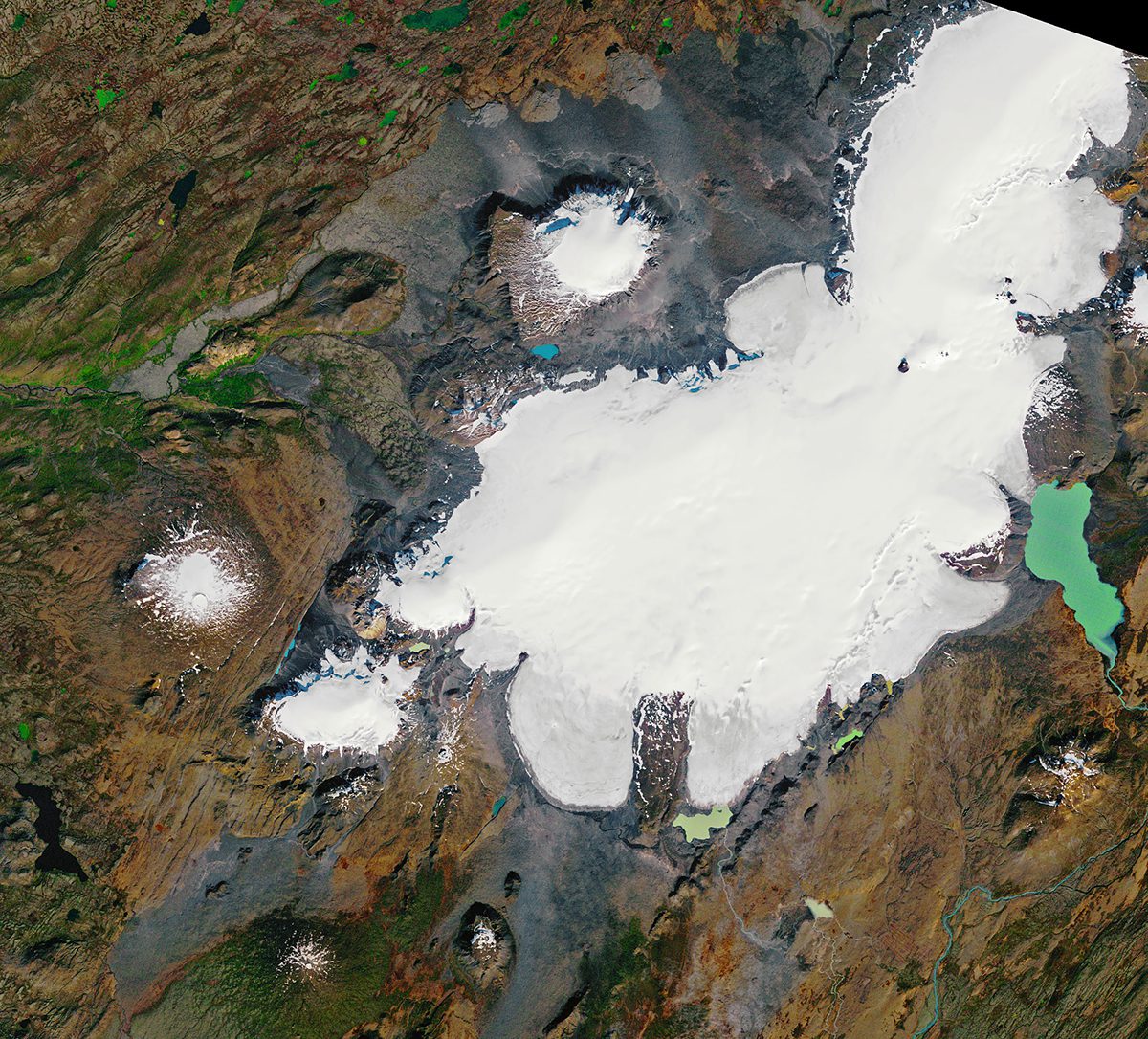 Un último adiós a Okjokull: Islandia despide a su primer glaciar víctima del cambio climático