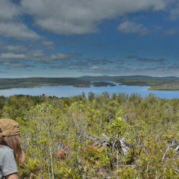 Sendero Lago Chaiguaco: un nuevo circuito de trekking en Chiloé