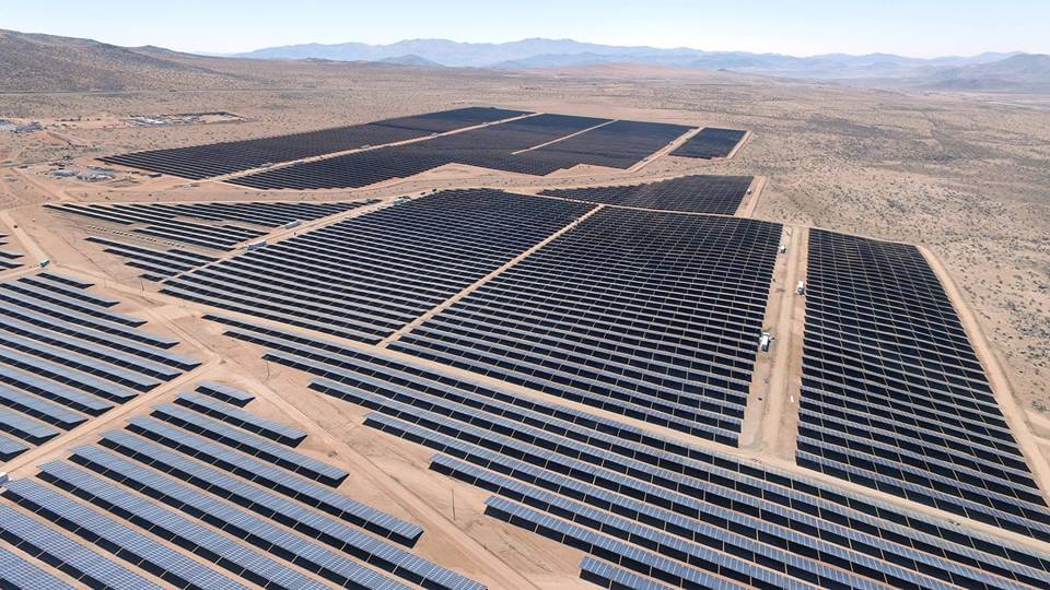 Planta fotovoltaica El Romero Solar, ubicada en la comuna de Vallenar, Región de Atacama. Una de las diez mayores instalaciones fotovoltáicas en el mundo y la mayor de Latinoamérica.