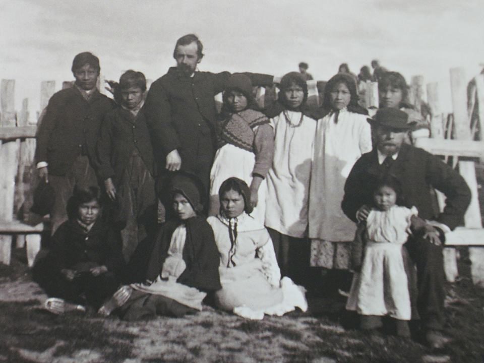 Pandemia Yagán: el mortal brote de sarampión de 1884 en Tierra de Fuego
