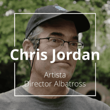 Entrevistas Urgentes #1: Chris Jordan, el artista que muestra los impactos de nuestro consumo en el planeta