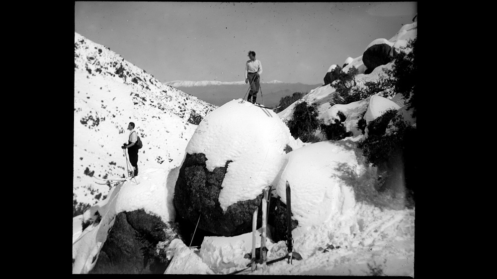Esquí en Cajón del Muerto, Quebrada Macul Circa 1938 – Autor desconocido