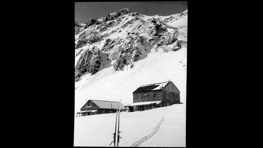 Esquí en Portillo, Circa 1940 – Autor desconocido