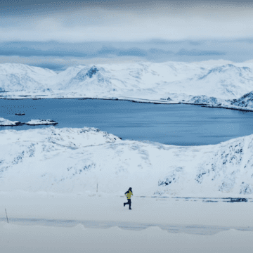 “Run for the Arctic”: el documental de la misión de un atleta que corrió 250 km en el Ártico para generar conciencia sobre el cambio climático