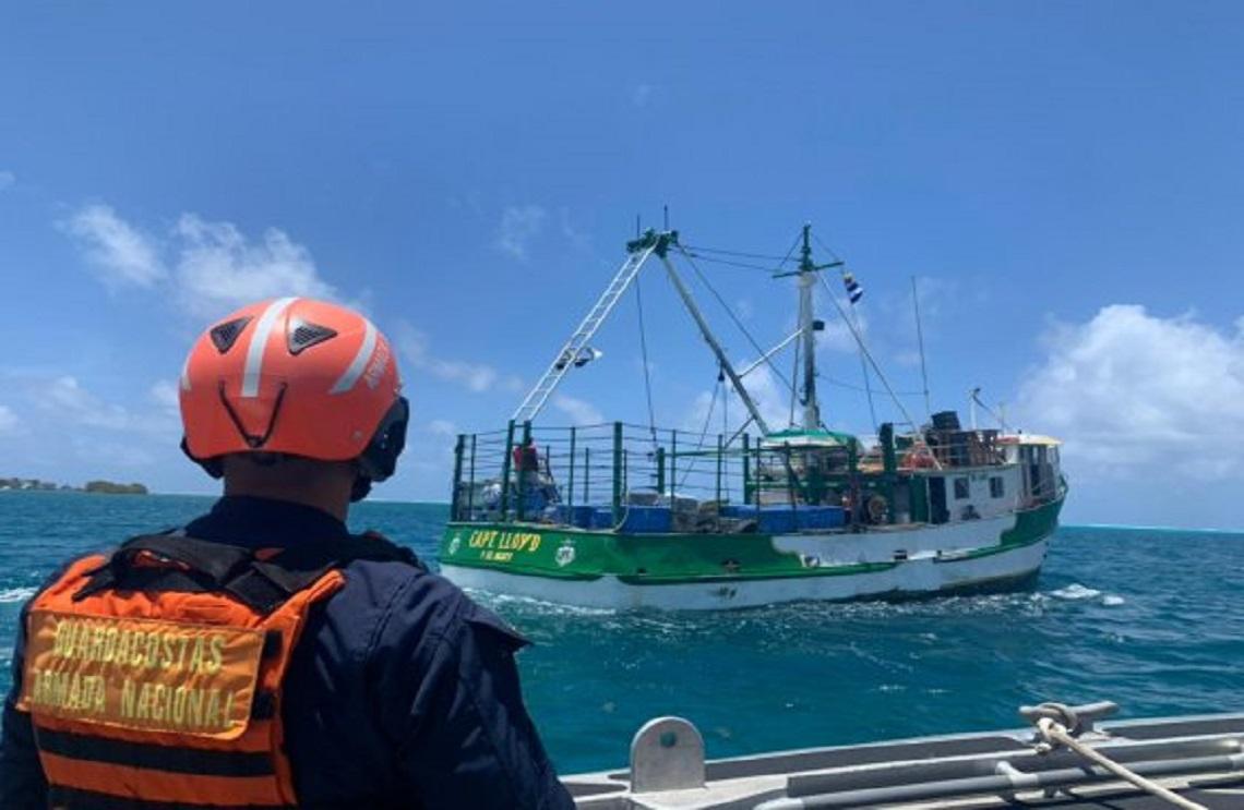 Colombia: La Armada intercepta embarcación nicaragüense y halla escondidos en bultos 138 kilogramos de carne de tortuga carey