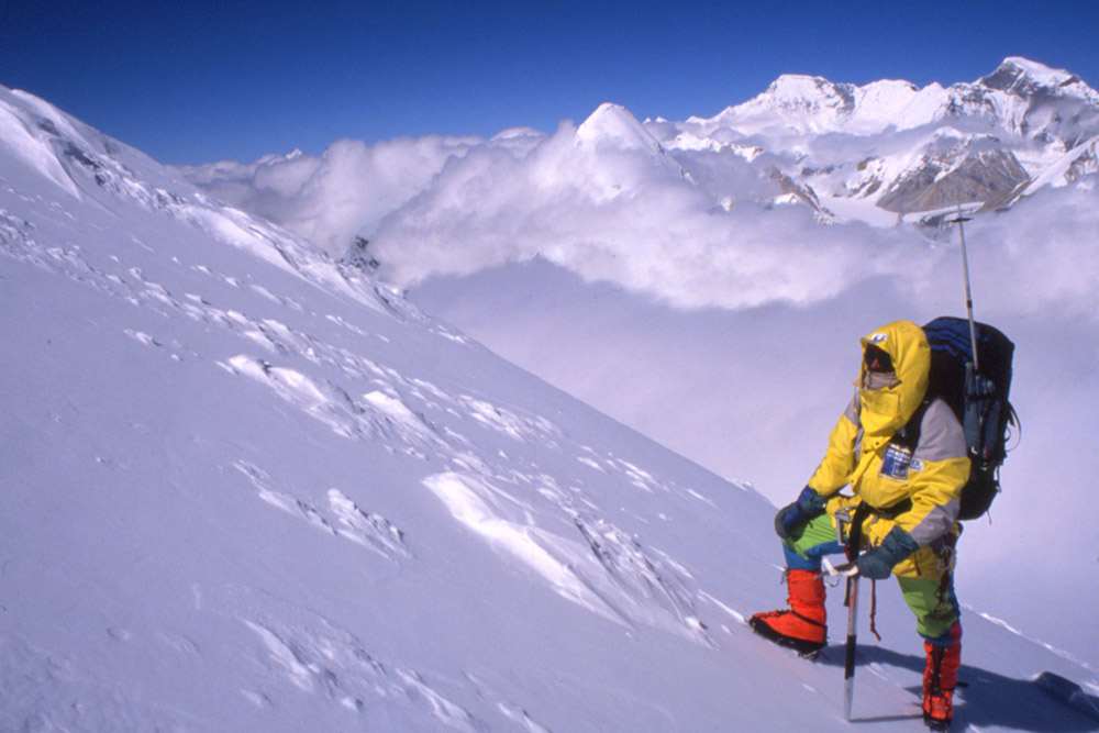 En el Everest, 1989 ©Cortesía Gastón Oyarzún