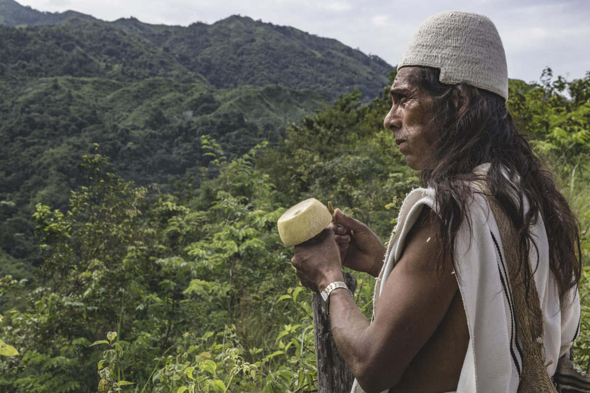 Indígenas arhuacos, kogui, wiwa y kankuamo habitan en la Sierra Neavada de Santa Marta. Crédito: © Amado Villafaña Chaparro.