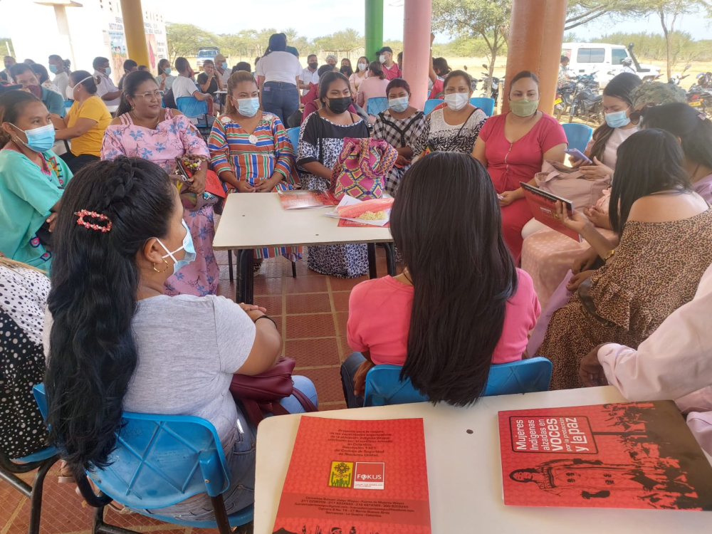 Tejer redes, esa ha sido una estrategia de las mujeres indígenas para su defensa: Cortesía Fuerza Mujeres Wayuú.