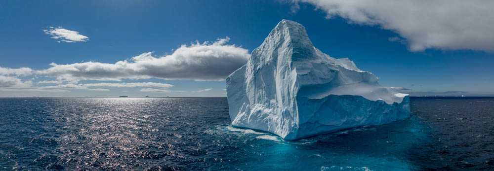 Fotografía ortomosaica de un iceberg al norte de la isla Durville, Antártida. 28 de enero de 2022.©Tomás Munita (1)