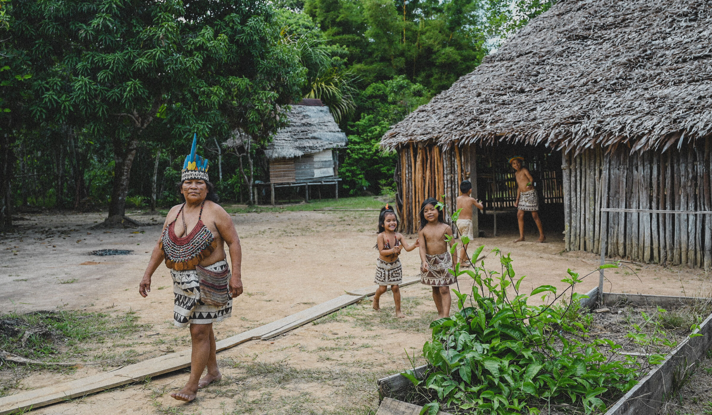 Amazonas: Un viaje de cuatro mil kilómetros en barco