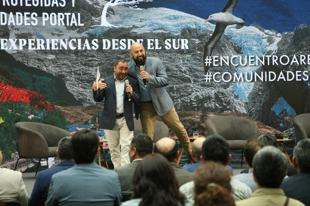 César Guala, director del Programa Austral Patagonia y Francisco Solis, director del Programa Patagonia Chilena de Pew