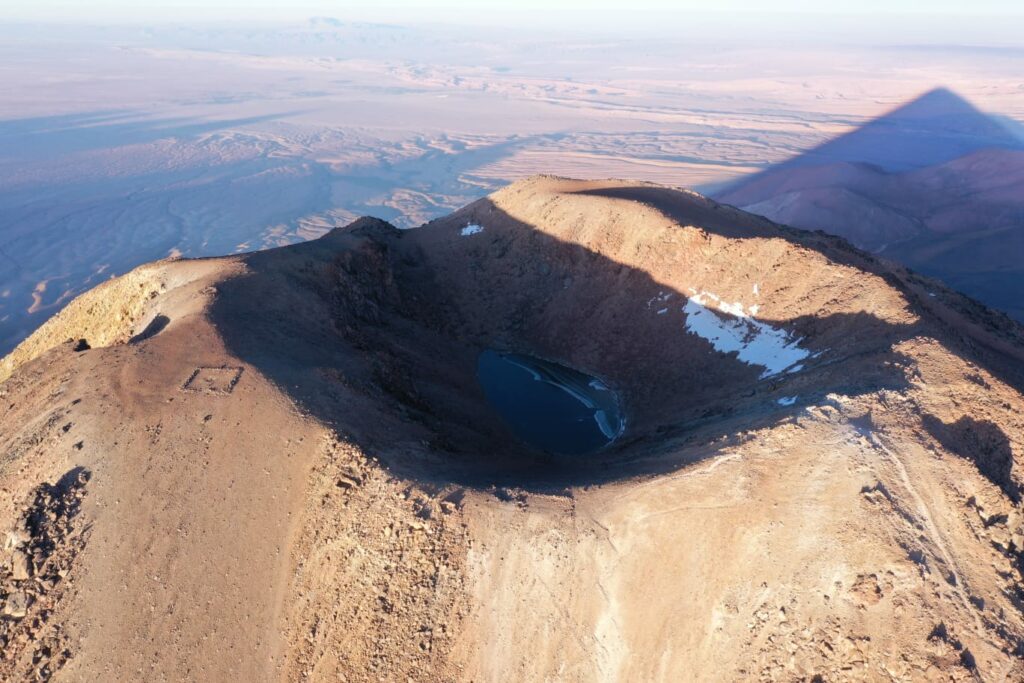 Cumbre del volcán Licancabur. Foto: Matias Grez