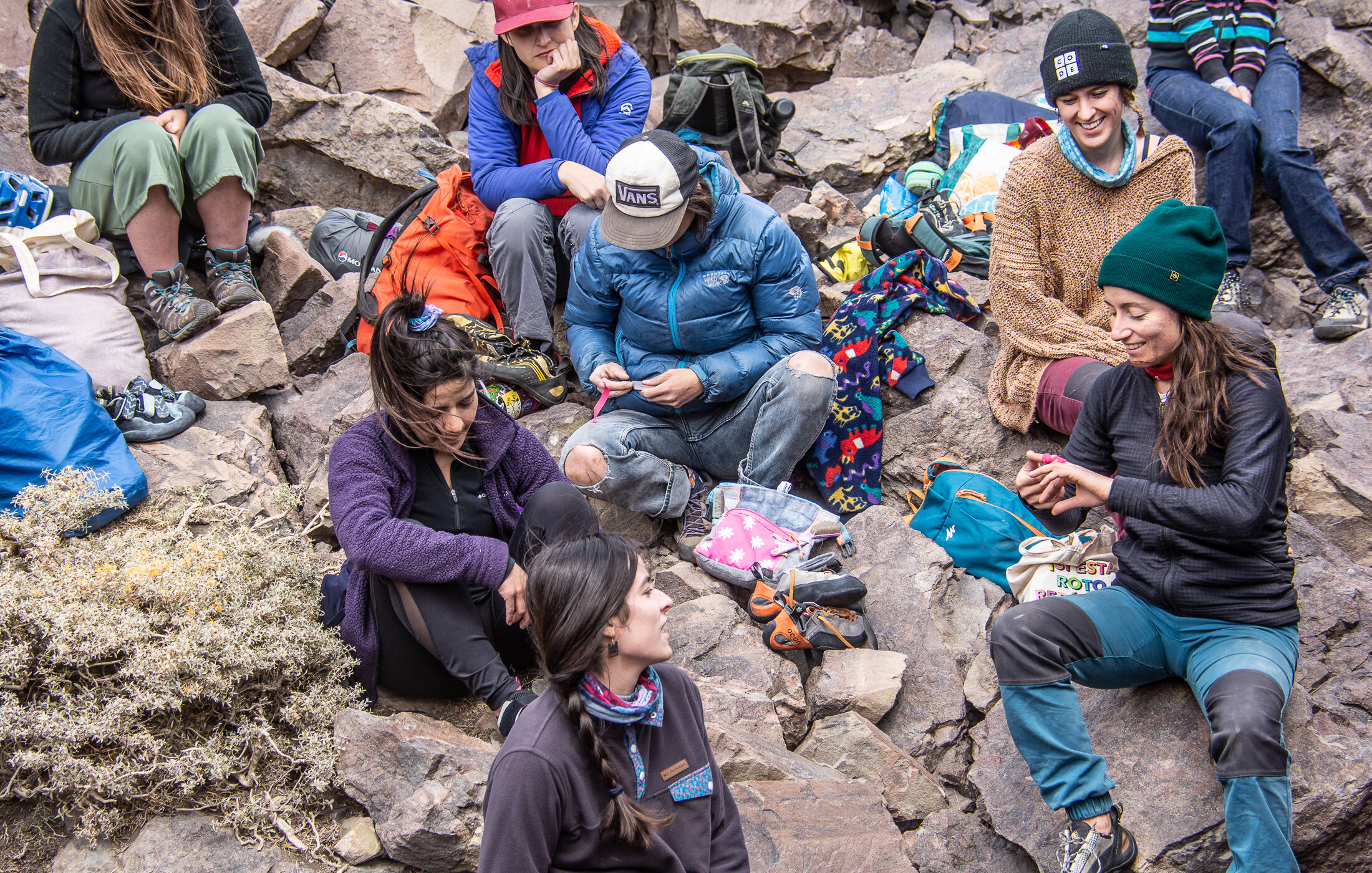 Rockeras estrenó su tercer documental de escalada femenina medioambiental