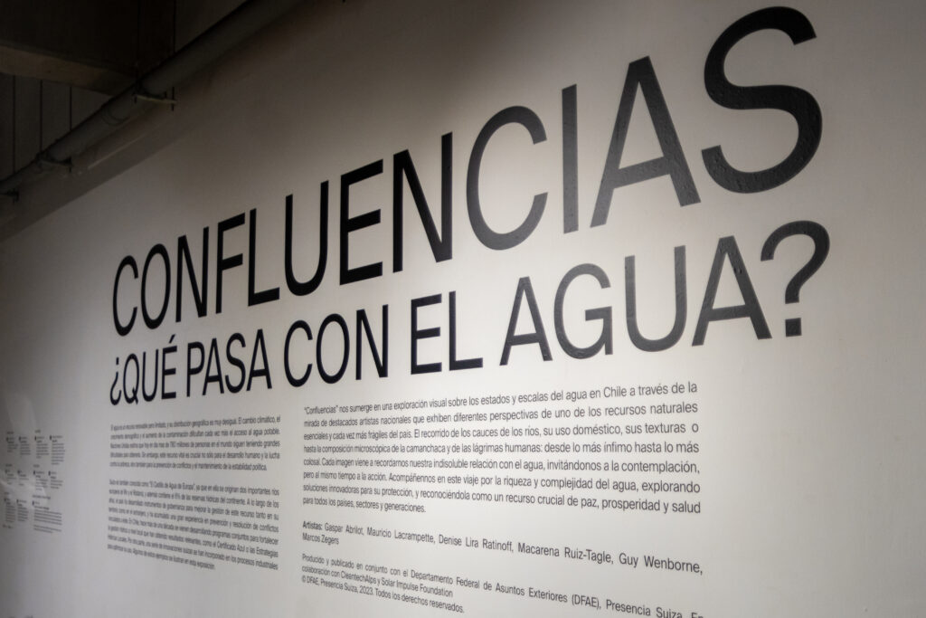 Exposición "Confluencias" Foto: Metro de Santiago.