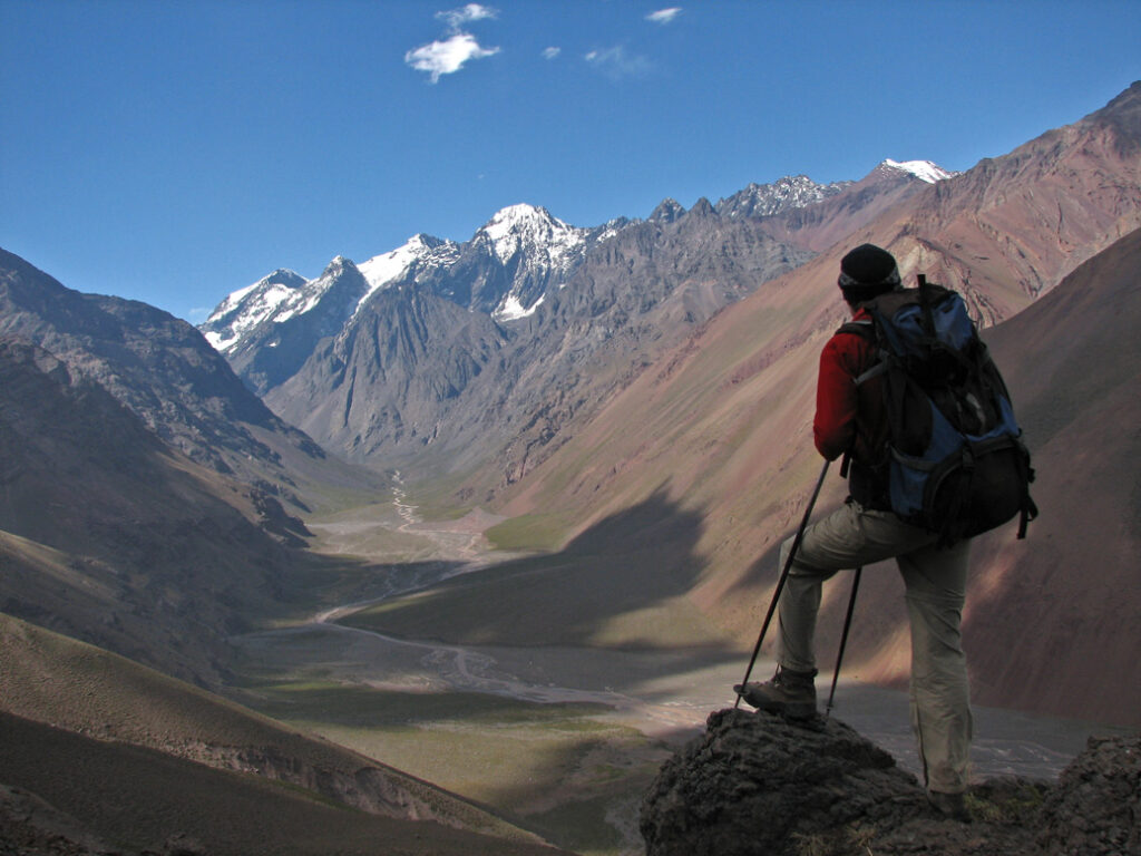 Mirador de la Cordillera Ferrosa. Foto: Álvaro Vivanco/Andeshandbook