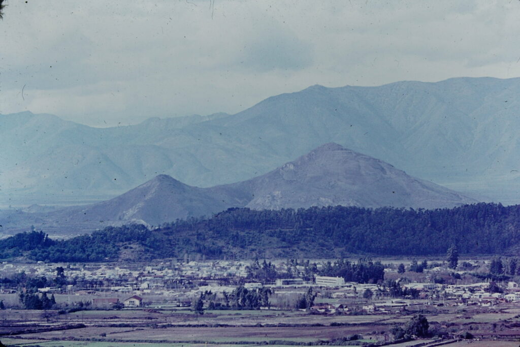 Vista de Santiago desde el cerro Calán