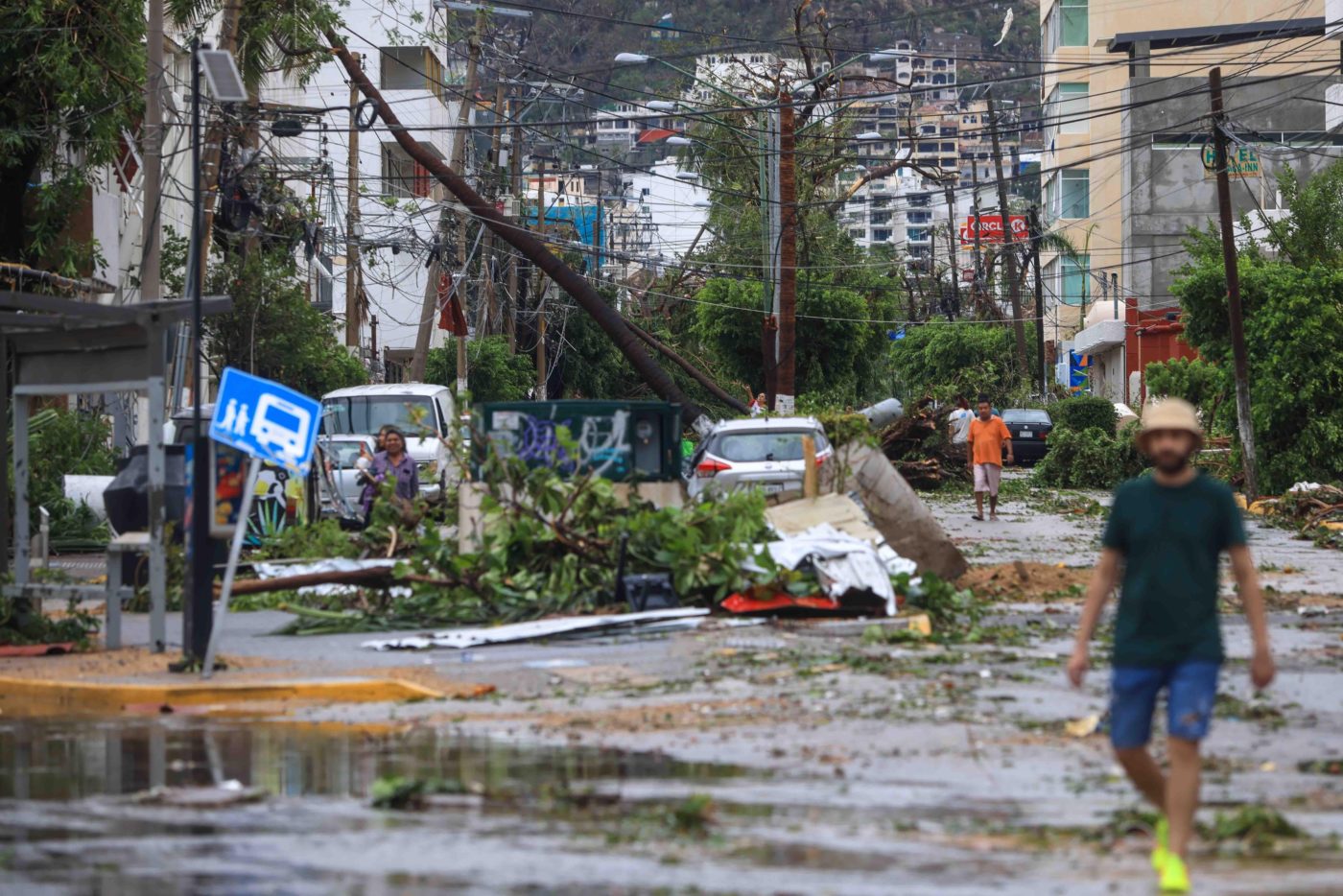 La lección tras el huracán Otis en México: ‘Los desastres se construyen socialmente’