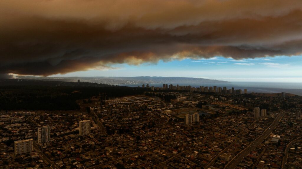 Incendio en Valparaíso. Créditos: Gonzalo Zuñiga .