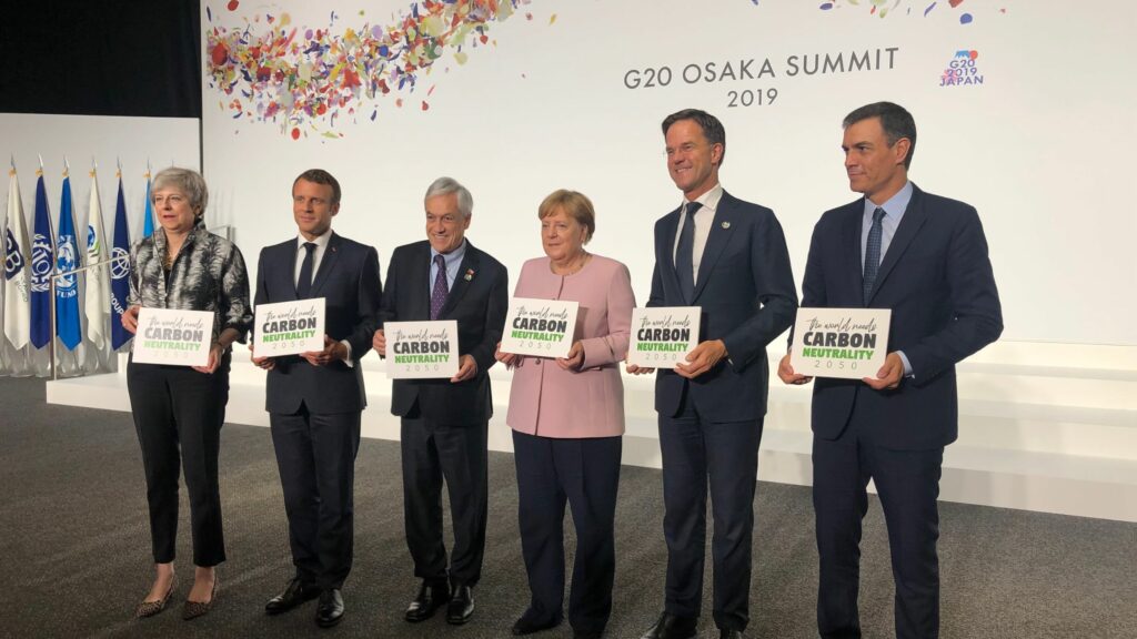 Sebastián Piñera posando junto a los mandatarios de Reino Unido, Alemania, Países Bajos, Francia y España. Créditos: Prensa Presidencia.