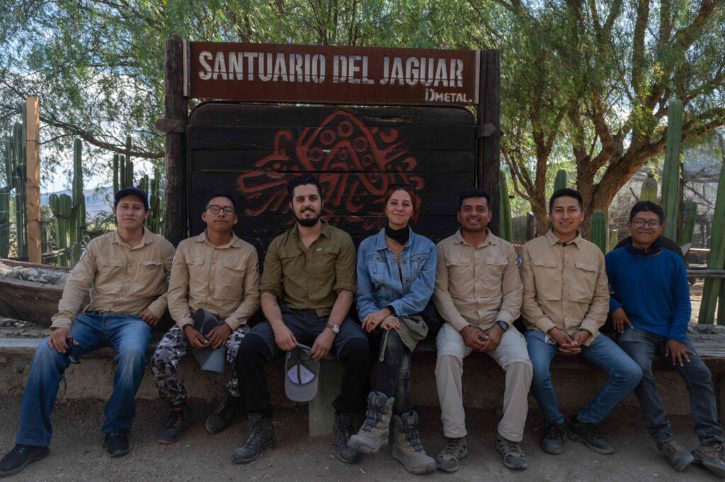 Equipo técnico de la Fundación Jaguares en la Selva. Foto: Iván Reyes.
