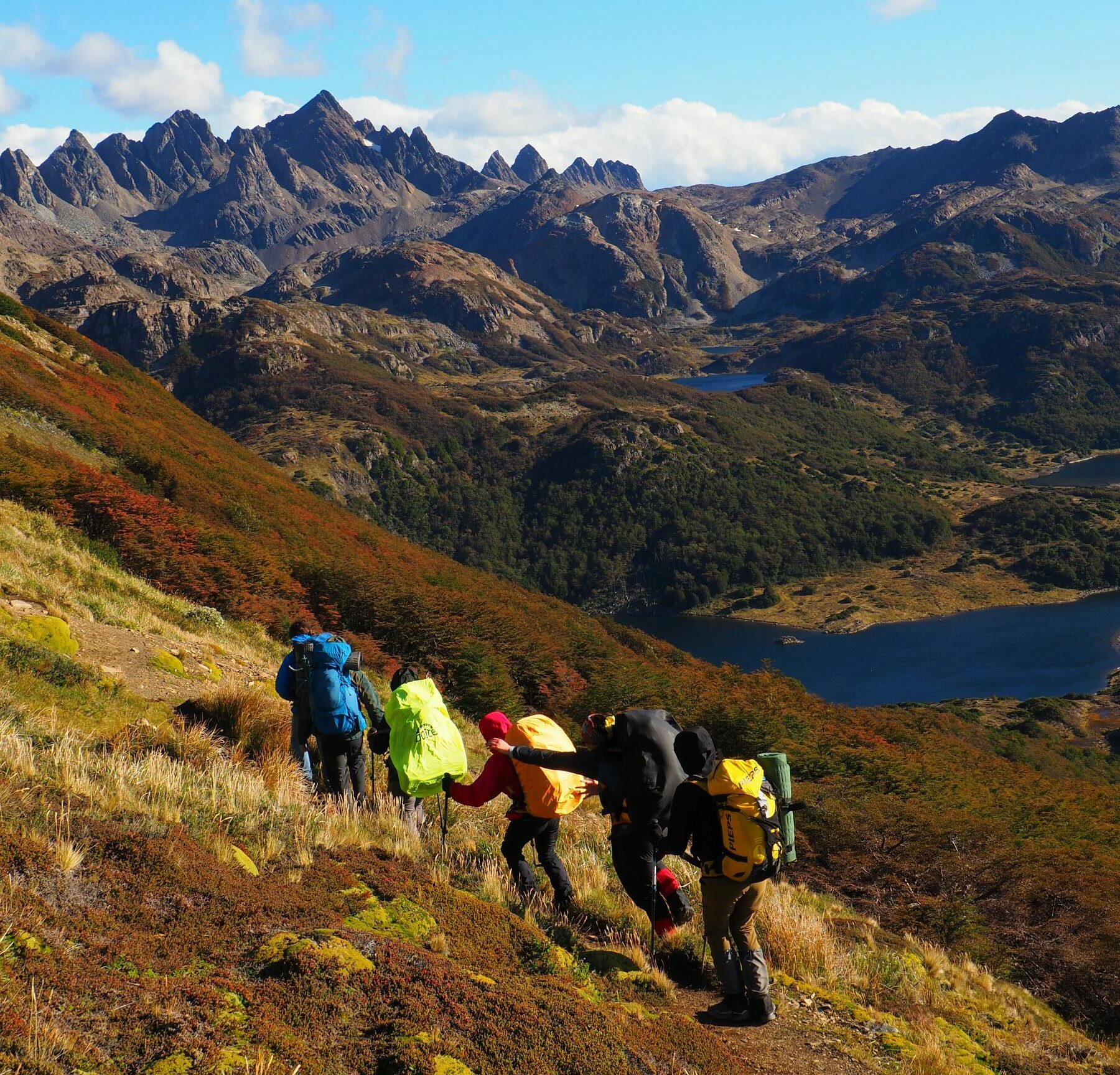 Navarino es mucho más que los Dientes: relato de un recorrido por el fin del mundo