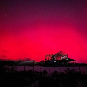 Auroras australes rojas sorprendieron al sur de Chile: ¿A qué se debe su color?