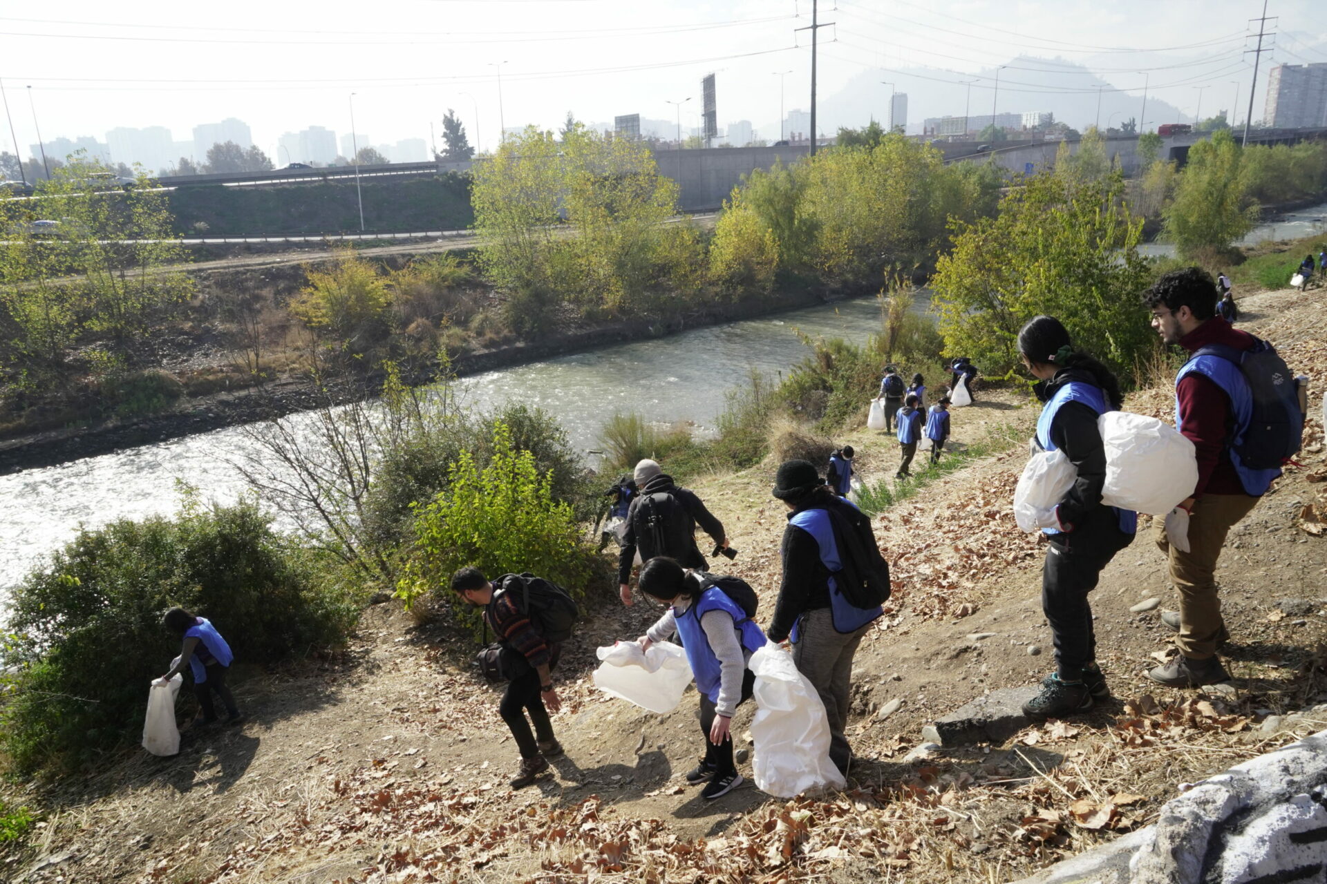 87 voluntarios se unieron a la campaña Desafío Ríos Limpios y ...