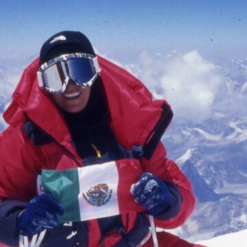 ENTREVISTA EXCLUSIVA: Elsa Ávila, a 25 años de ser la primera latinoamericana en subir el monte Everest: “La fusión con la montaña es lo que me alimenta”
