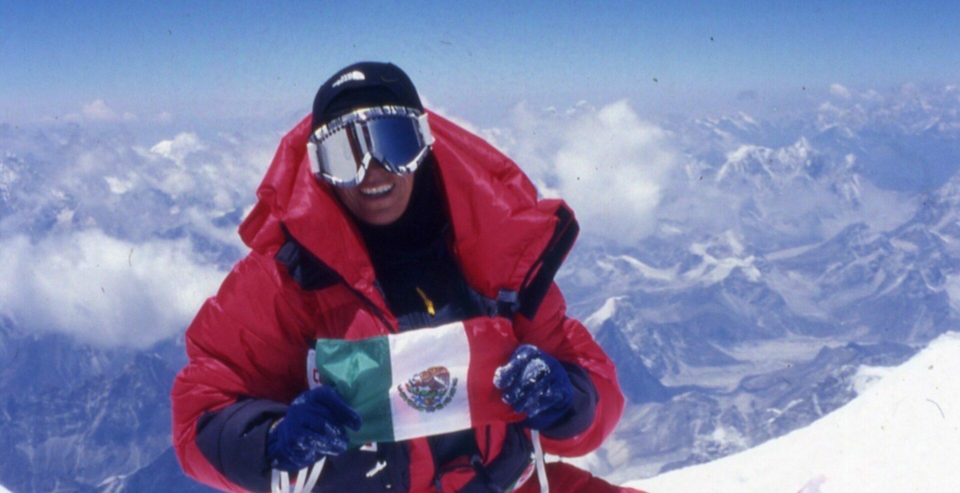 ENTREVISTA EXCLUSIVA: Elsa Ávila, a 25 años de ser la primera latinoamericana en subir el monte Everest: “La fusión con la montaña es lo que me alimenta”