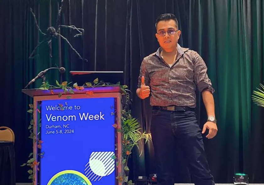 El Dr. Juan Miguel Borja participó como ponente en “Venom Week”, realizado en Carolina del Norte, Estados Unidos. Foto: Cortesía UJED