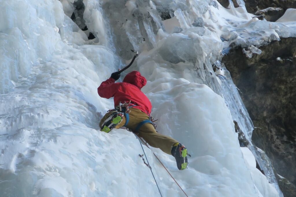 Escalada en hielo. Créditos: ©Alexis Rojas