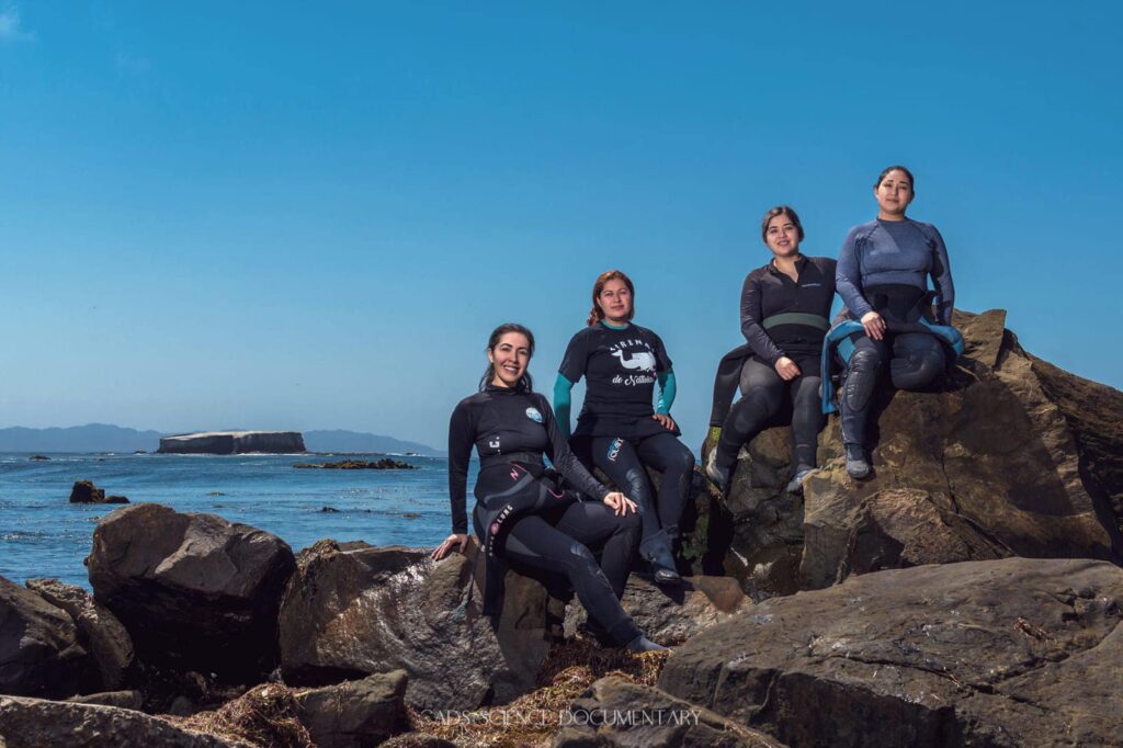 Elsa Cuellar, Esmeralda Albañez, Mitzi Leal y Sulema García, integrantes de las Sirenas de Natividad. Foto: CADS Science Documentary