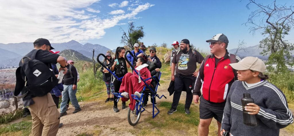 Actividades en Cerro La Ballena. Créditos Fundación Cerros Isla