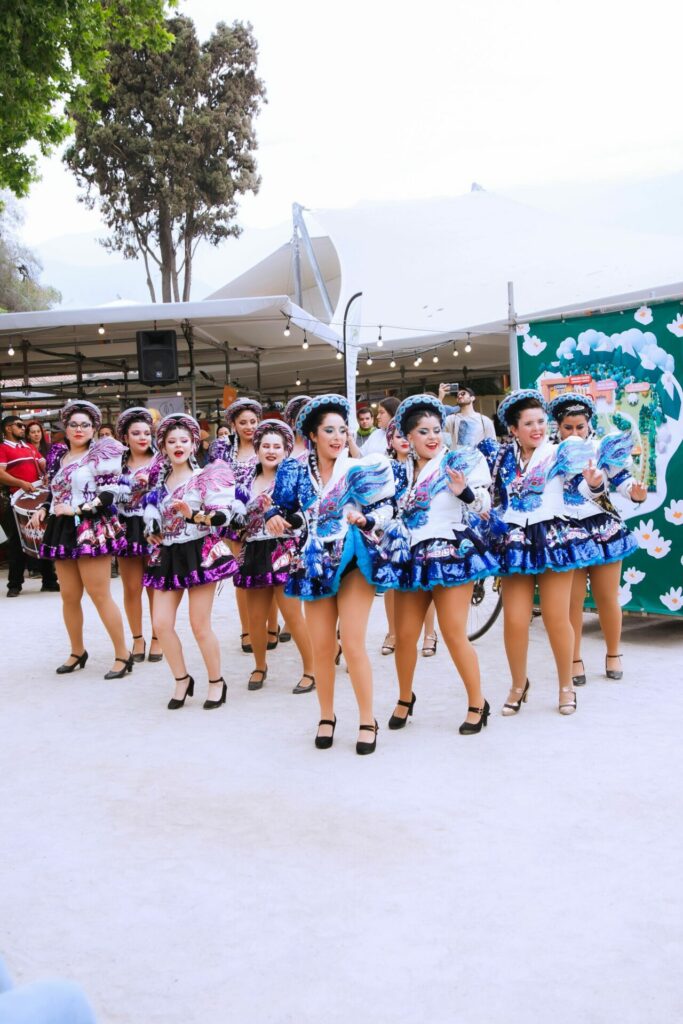 Carnaval del sol en el Festival Ladera Sur