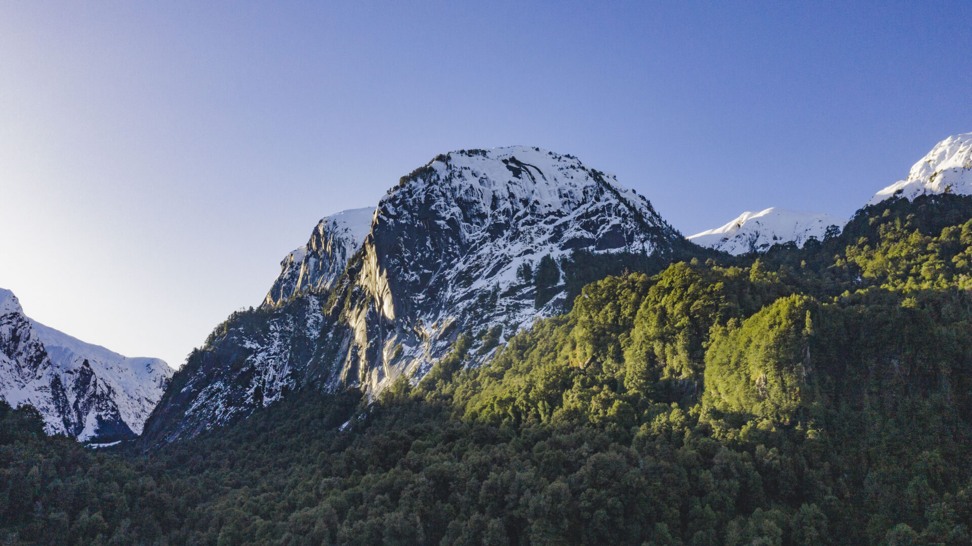 Para visitar, hay que reservar: dan inicio a la temporada en el Valle Cochamó