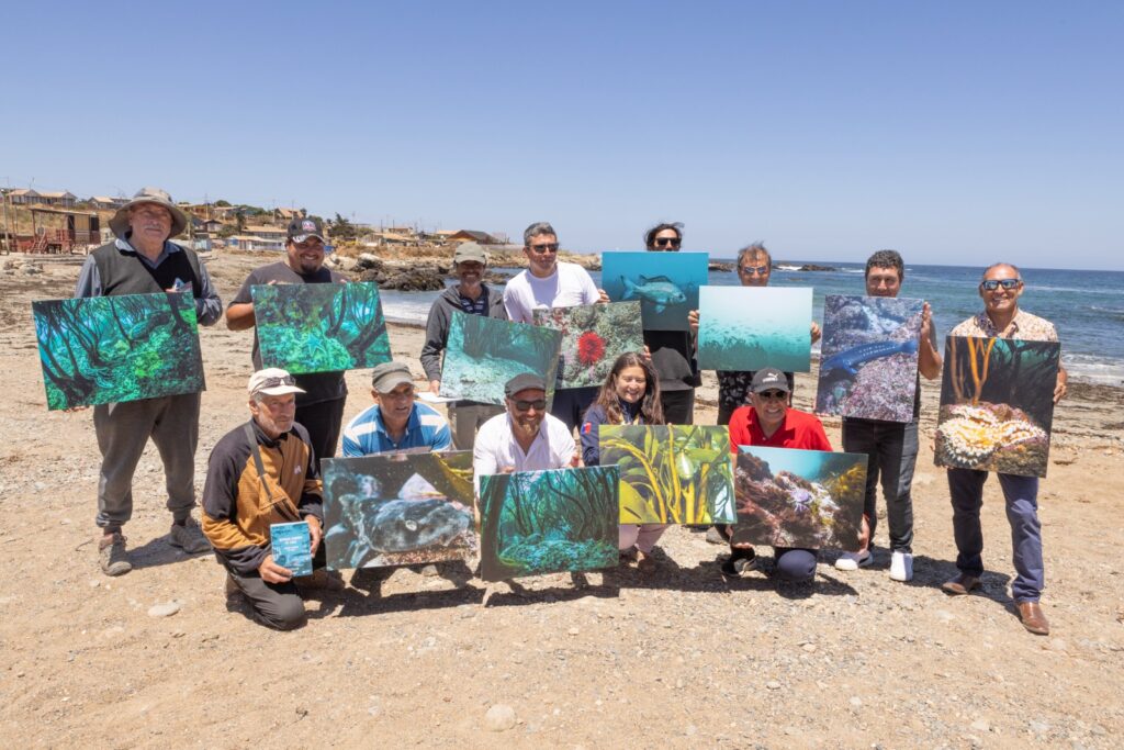 Pescadores en la inauguración de Refugio Marino La Polcura