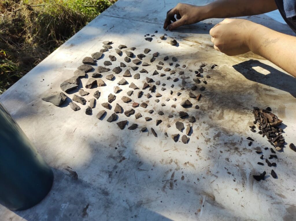 Excavación del sitio Tagua Tagua III durante septiembre de 2022. Créditos: Ángela Peñaloza.