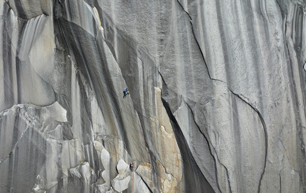 Escalada en Cochamó. Créditos: Catalina Claro.