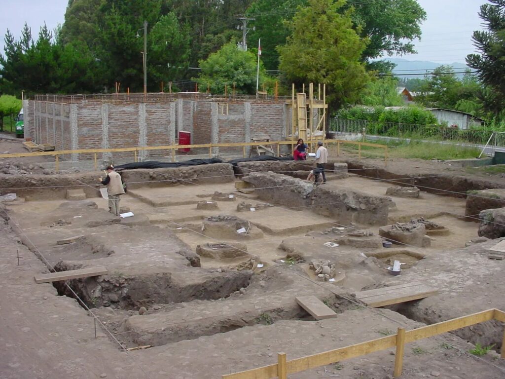 Excavacion Tutuquén. Foto: curicopedia.org