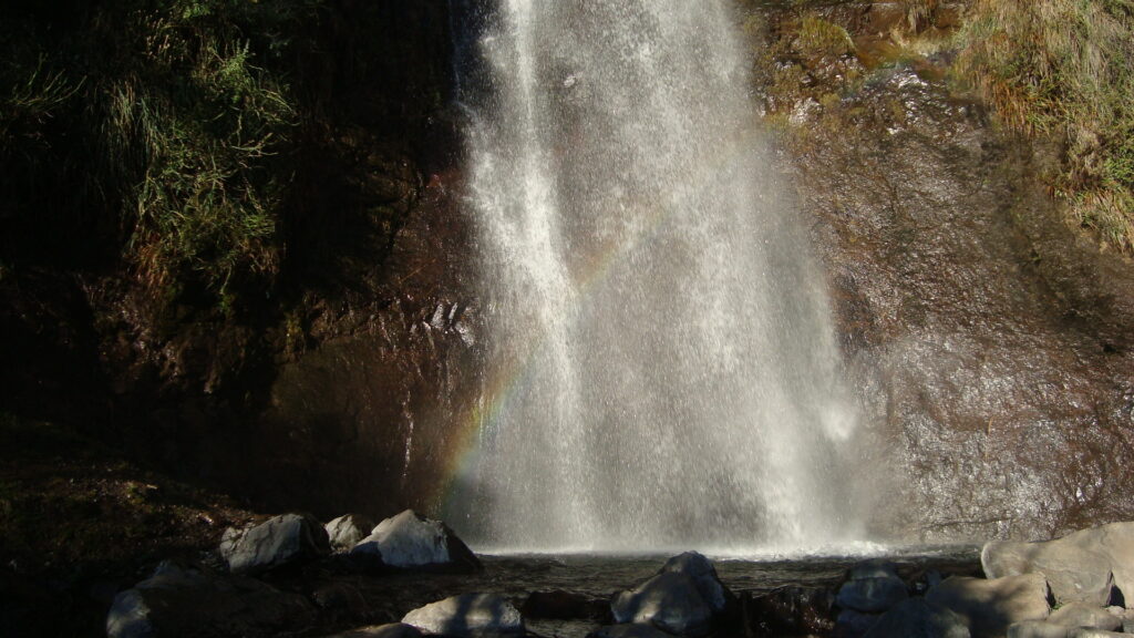 Salto de Apoquindo cortesía Felipe Alvarez