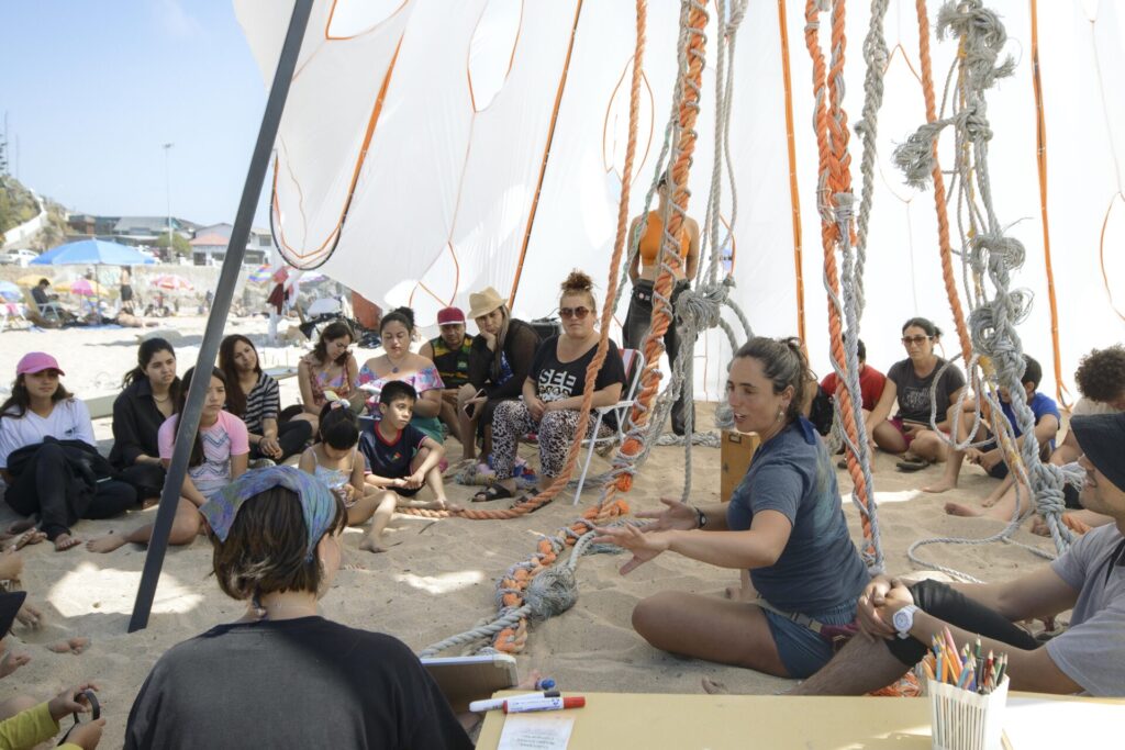 Instancia en la carpa de las medusas. Créditos: Nube Lab