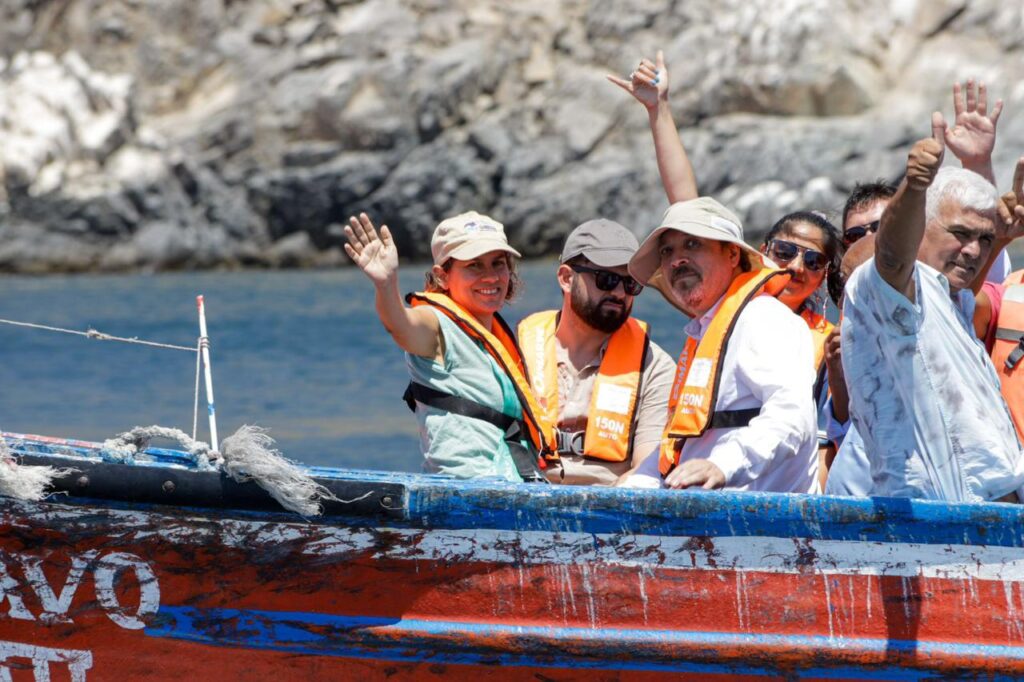 Trabajo con la comunidad. Créditos: Jadhiel Godoy.